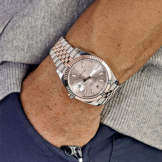 Rolex Datejust 41 126331 Rose Gold Stainless Steel Sundust Dial Jubilee (2024)